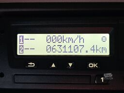 SCANIA P320 6X2*4 LAMBERET FRIGO