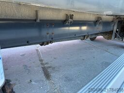 Volvo FL 250 4x2 THERMOKING V-100 Max / BOX L=8255 mm