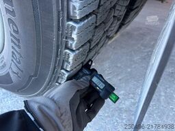 Volvo FL 250 4x2 THERMOKING V-100 Max / BOX L=8255 mm