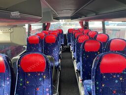 Setra S 328 DT