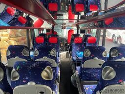 Setra S 328 DT