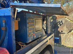 Mercedes-Benz Arocs with a Meyco Roadrunner concrete spray unit