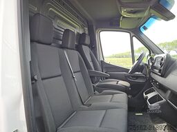 MERCEDES-BENZ SPRINTER 317 L2H2 LED Mbux10