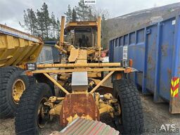 Mattsson MPAB 6x6 grader w/ blades and 2 extra for tires