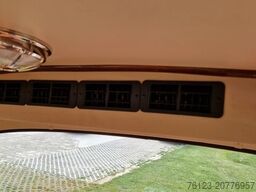 MERCEDES-BENZ Vorgänger Sprinter O 319 Samba mit Faltdach AC