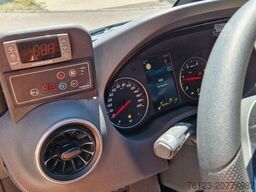 MERCEDES-BENZ 515 Sprinter 22 Schlafsessel Vorlauffahrzeug 2x