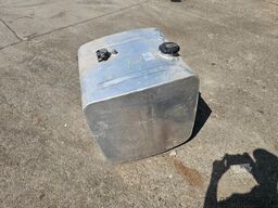ACGB 787 Mercedes Actros - A6624703501 - Dieseltank  290...