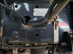 MAN TGL 12.220 4X2 BL / Ladebordwand