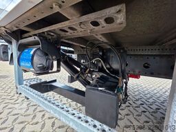 MERCEDES-BENZ Atego 1218 / Ladebordwand