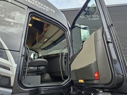 Volvo FH 540 8x4*4 / HIAB 548E-9 CRANE + WINCH / KRAN