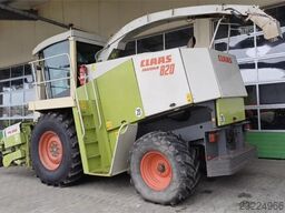 CLAAS Jaguar 820