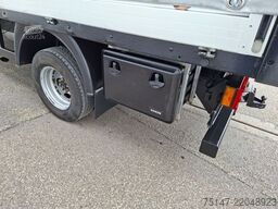 MERCEDES-BENZ 814 D Vario 3-Sitzer Plane Edscha 117 tkm AHK