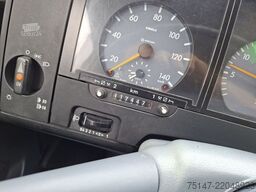 MERCEDES-BENZ 814 D Vario 3-Sitzer Plane Edscha 117 tkm AHK