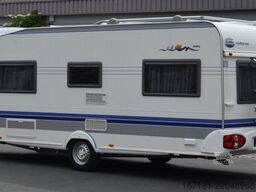HOBBY Excellent 540 UFE mit Markise und Vorzelt