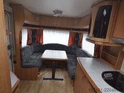 HOBBY Excellent 540 UFE mit Markise und Vorzelt