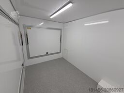 trailershop Verkaufsanhänger 620x220x230cm 3 Klappen