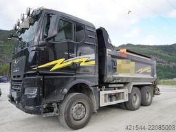 MAN TGX 33.580 6x4 tipper truck with only 211,000 km