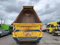 SCHMITZ CARGOBULL Stahlmulde/Kippauflieger/3Achser/Lift/deck