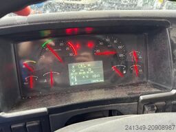 VOLVO FM-420 8x4 Liebherr 9m3