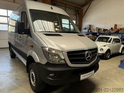 MERCEDES-BENZ Sprinter 316 CDI 4x4 ZG3 8-Sitzer wie neu!