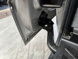 MERCEDES-BENZ Sprinter 316 CDI 4x4 ZG3 8-Sitzer wie neu!