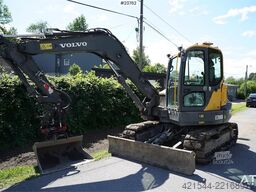 Volvo ECR88D with tilt and two buckets. Only 4700 hours