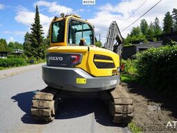 Volvo ECR88D with tilt and two buckets. Only 4700 hours
