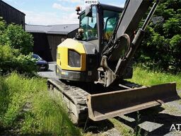 Volvo ECR58F with tilt and two buckets. Only 3,035 hours