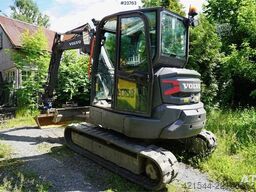 Volvo ECR58F with tilt and two buckets. Only 3,035 hours