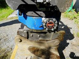 Volvo ECR58F with tilt and two buckets. Only 3,035 hours