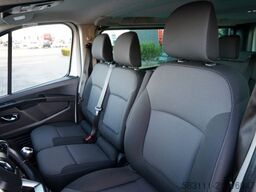 RENAULT TRAFIC III / BUS / 9 MIEJSC / PIERWSZY W?A?CICIE