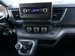 RENAULT TRAFIC III / BUS / 9 MIEJSC / PIERWSZY W?A?CICIE