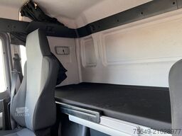 MAN TGL 12.220 4X2 BL TGL 12.220 4X2 BL mit Dhollandia LBW