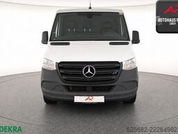 mercedes-benz Sprinter 215 CDI KASTEN SCHWINGSITZ,LEDER,KAMERA