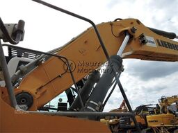 LIEBHERR R950