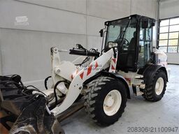 CATERPILLAR 908M + FORK