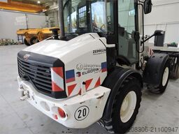 CATERPILLAR 908M + FORK