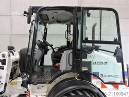 CATERPILLAR 908M + FORK