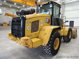 CATERPILLAR 930M