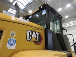 CATERPILLAR 930M