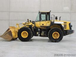 KOMATSU WA380-6