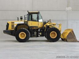 KOMATSU WA380-6