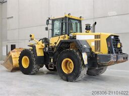 KOMATSU WA380-6