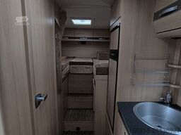 SUNLIGHT T 67, 5.Sitzplätze, Solar, Wechselrichter,SAT+TV