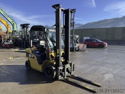 CATERPILLAR DP 20 N Diesel Duplex Seitenschieber