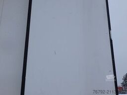 SCHMITZ CARGOBULL SKO 24/L V7 Doppelst./Trennwand vorber./617 Std.