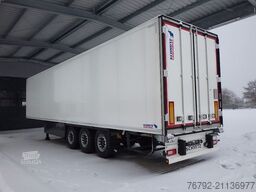 SCHMITZ CARGOBULL SKO 24/L V7 Doppelst./Trennwand vorber./617 Std.