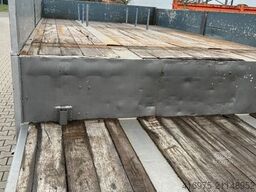 Burg 3-Achs Sattelauflieger Tieflader Schaustell