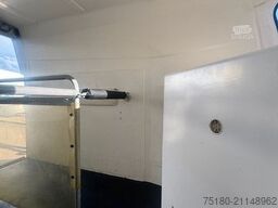 THIEL EXPLORER 2 Pferdeanhänger 2,4t Vollpoly