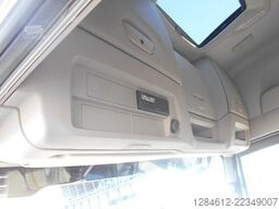 IVECO S-WAY AS440S46T/P 2LNG